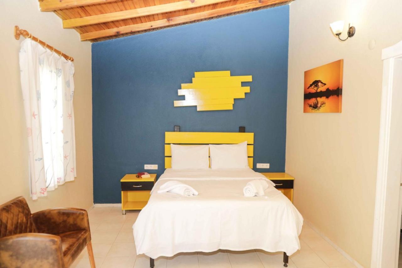 Teos Ormanci Tatil Koyu Hotel Seferihisar Exterior photo