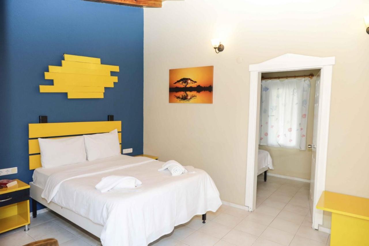 Teos Ormanci Tatil Koyu Hotel Seferihisar Exterior photo