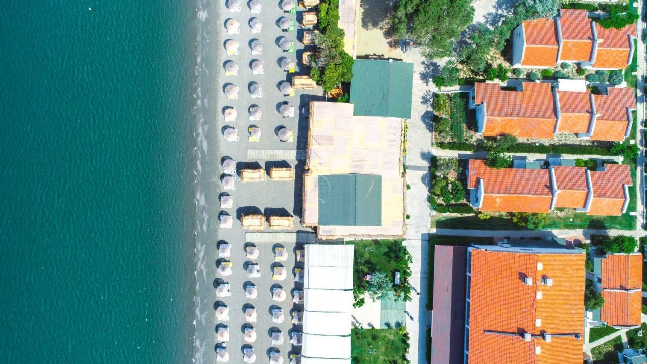 Teos Ormanci Tatil Koyu Hotel Seferihisar Exterior photo
